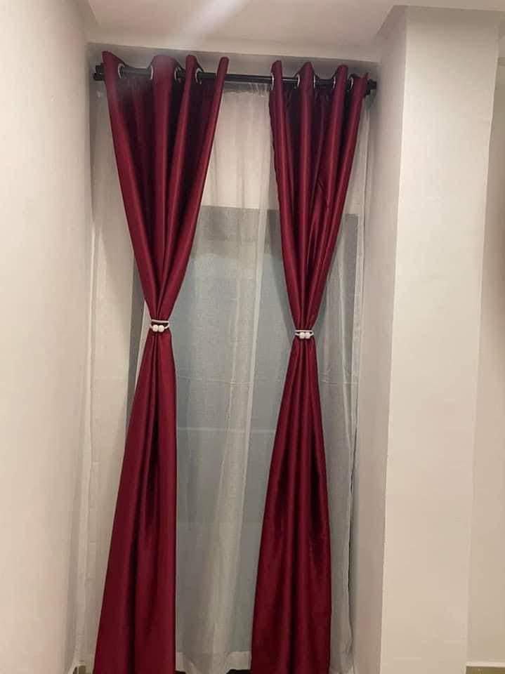 Embrasse Rideau avec pompons, en métal 1 paire + Accroche Murale offert