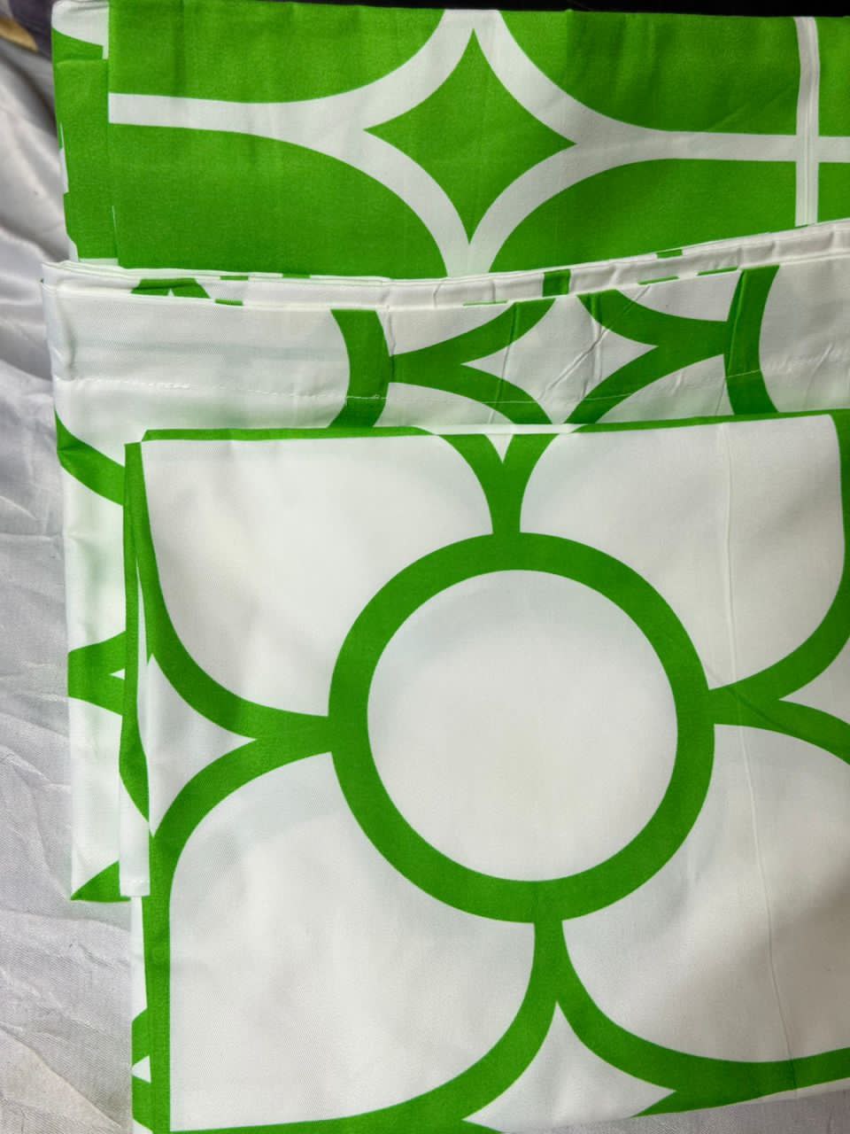 2 Draps + 2 Taies d'oreillers