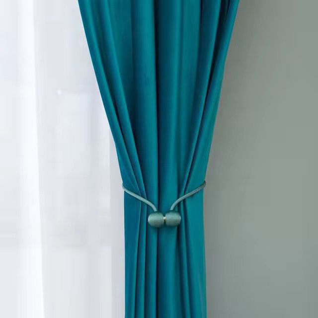 Embrasse Rideau avec pompons, en métal 1 paire + Accroche Murale offert